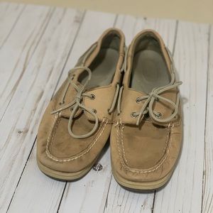 Women’s Sperry Shoes Size 10